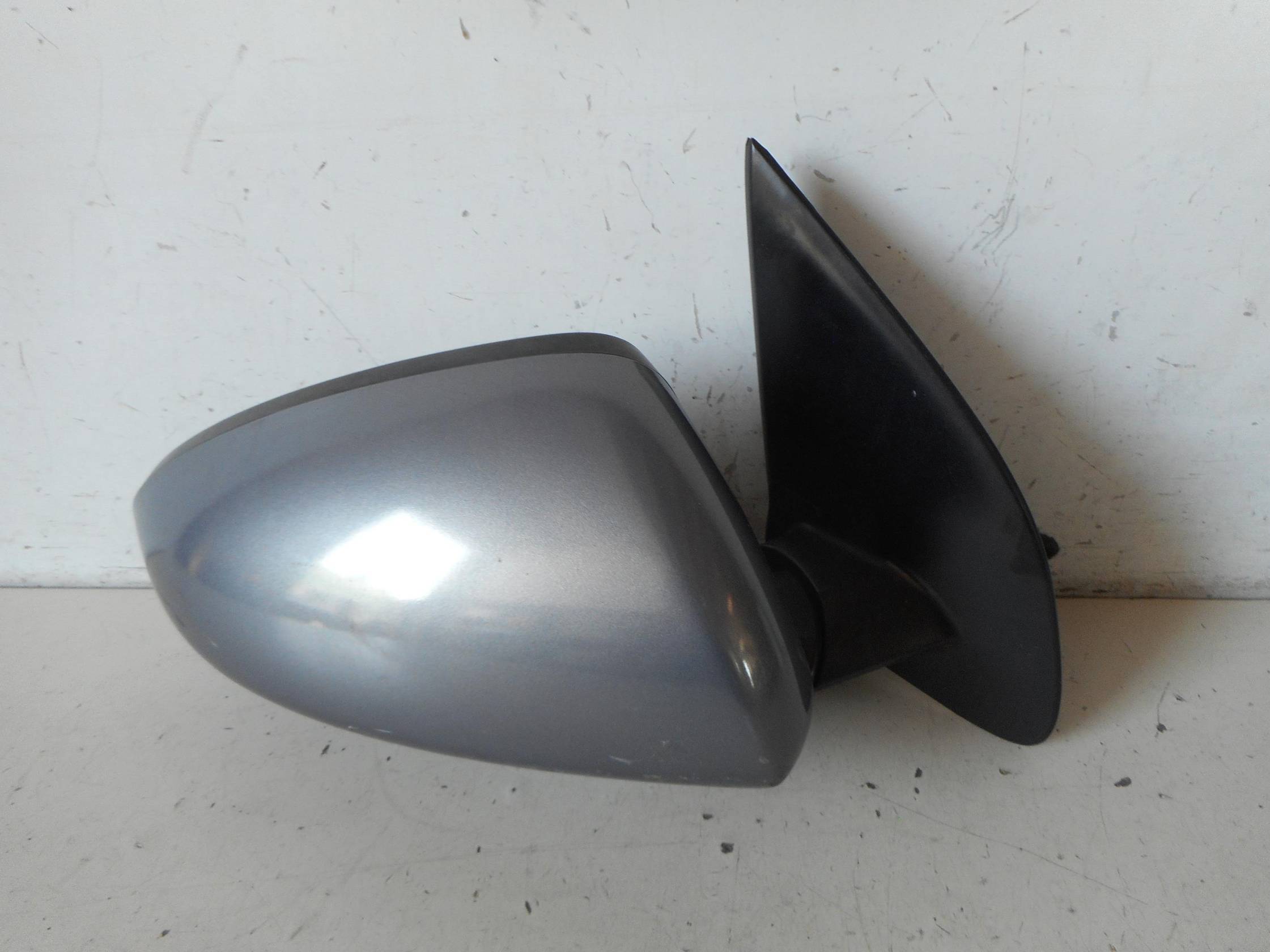 Retrovisore est. regolaz. elettr. dx.